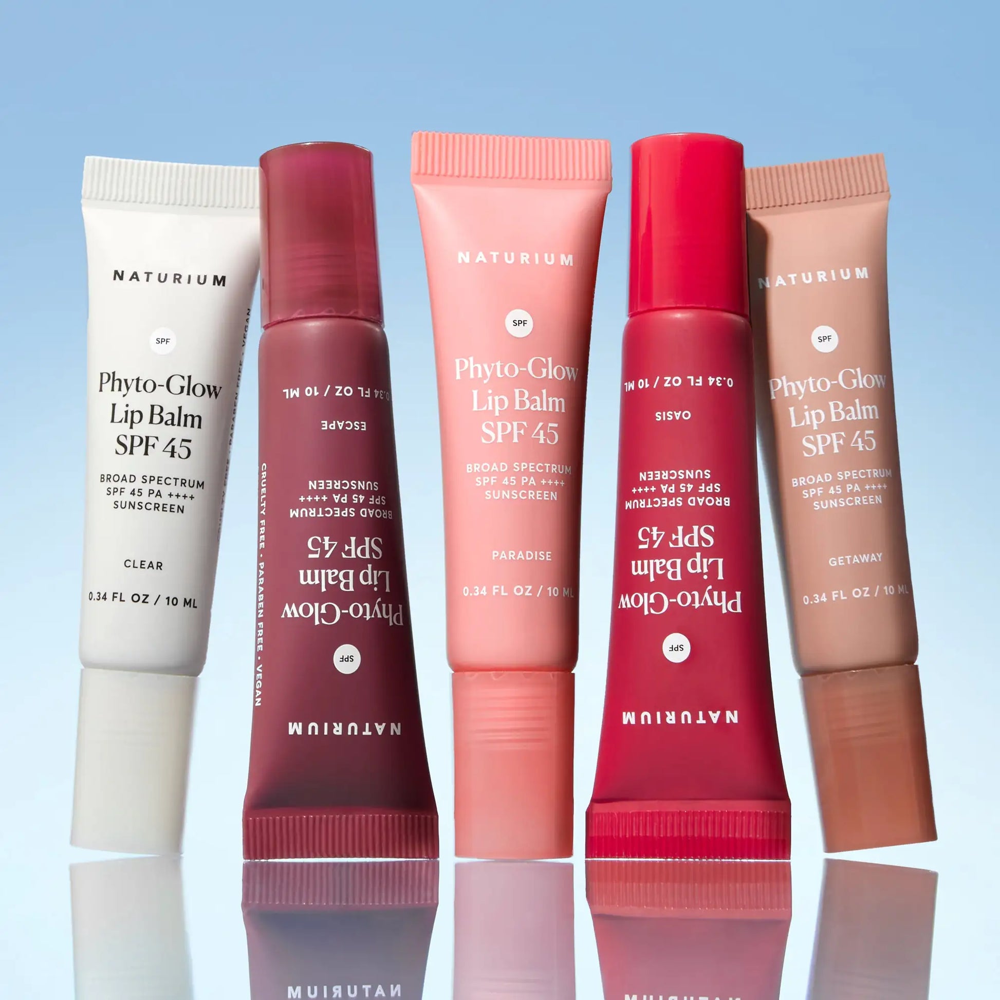 phyto-glow-lip-balm-spf-45-getaway-j9 phytoglowSPF_6428-crop_cde1553e-6f3e-4726-9686-a6dd715ed7c9.webp